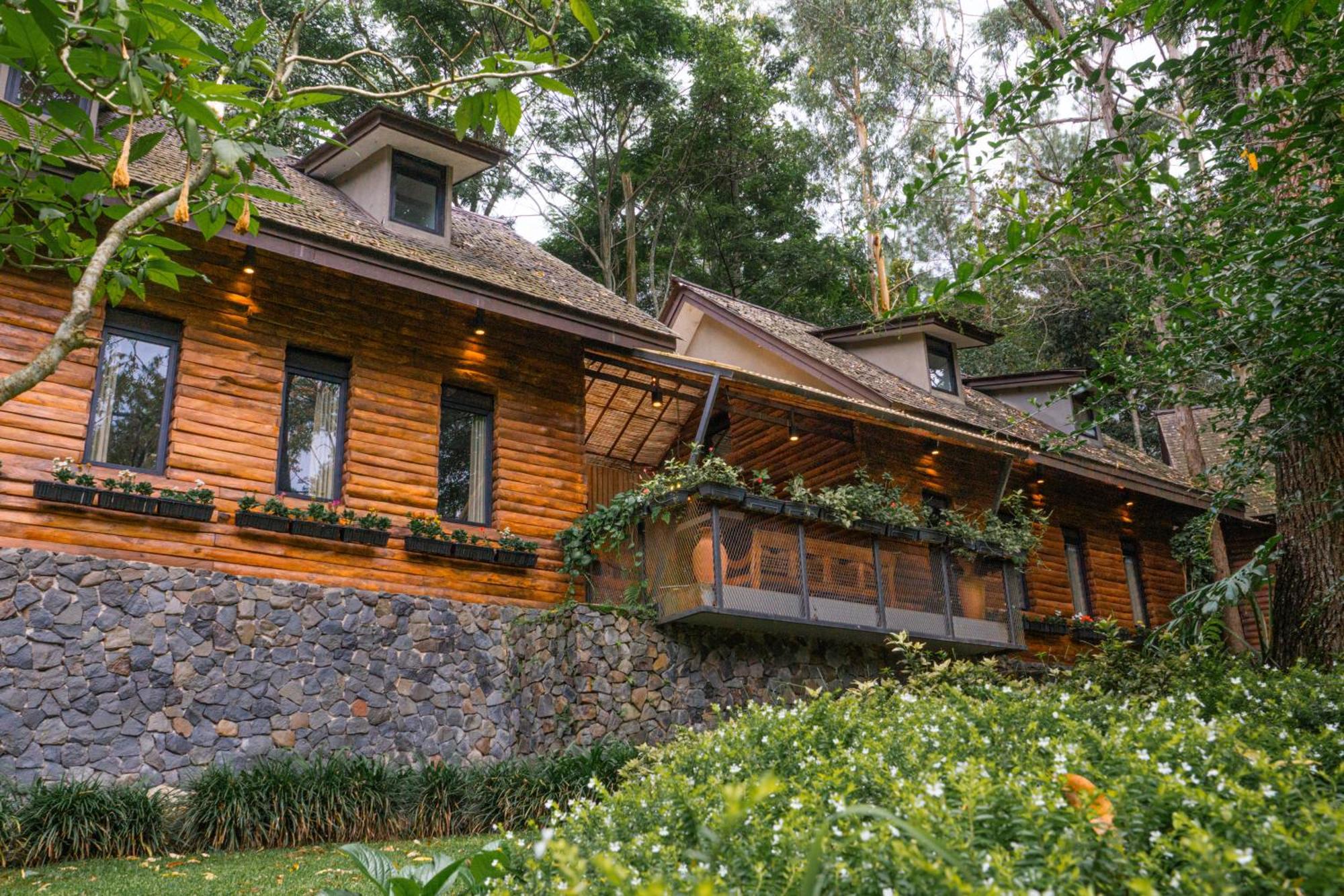 Taman Wisata Bougenville Malabar  ภายนอก รูปภาพ